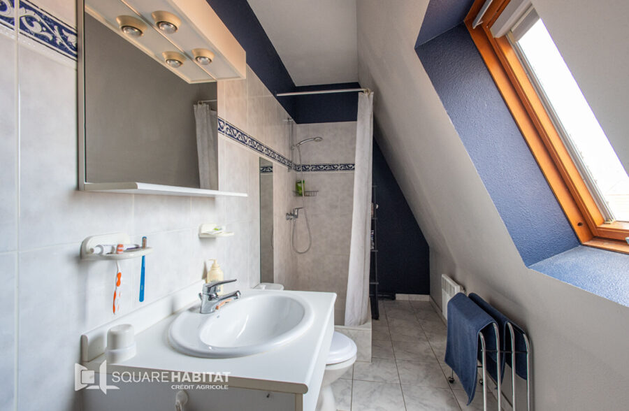 Duplex coeur de ville, T2 CABINE exposé SUD avec parking !