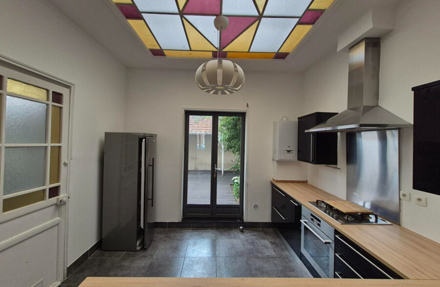 Croix centre, large maison 110 m², 3 chambres, dressing, terrasse