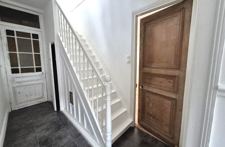 Croix centre, large maison 110 m², 3 chambres, dressing, jardin