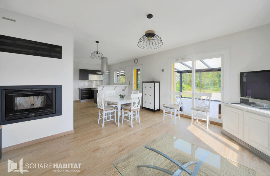 Maison Lillers 7 chambres jardin sous sol complet et dépendances