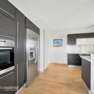 Maison Lillers 7 chambres jardin sous sol complet et dépendances