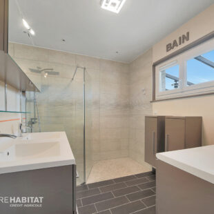 Maison Lillers 7 chambres jardin sous sol complet et dépendances