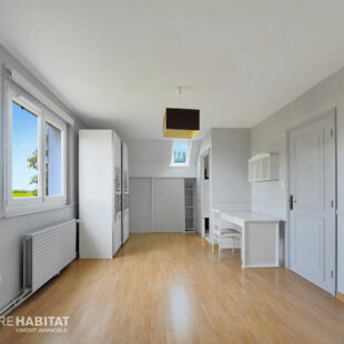 Maison Lillers 7 chambres jardin sous sol complet et dépendances