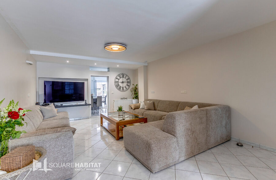 EXCLUSIVITE: LILLE WAZEMMES: Maison 4 chambres cour et terrasse