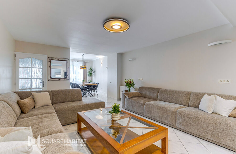 EXCLUSIVITE: LILLE WAZEMMES: Maison 4 chambres cour et terrasse