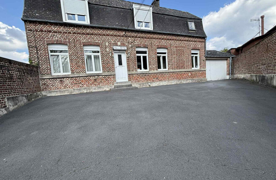 Maison individuelle semi plain pied