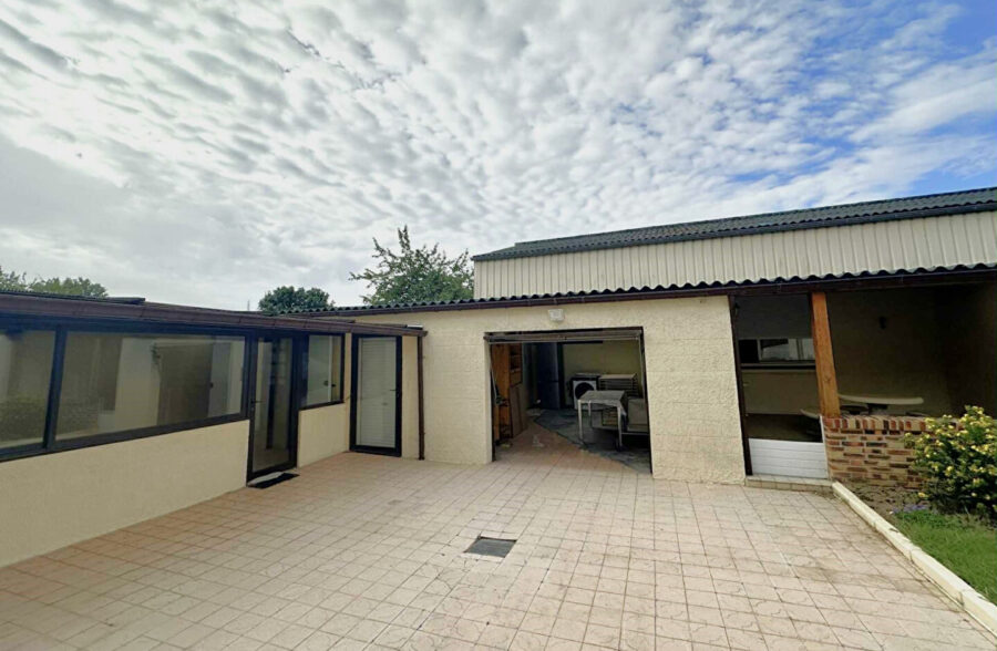 Lot maison + atelier de 300m²