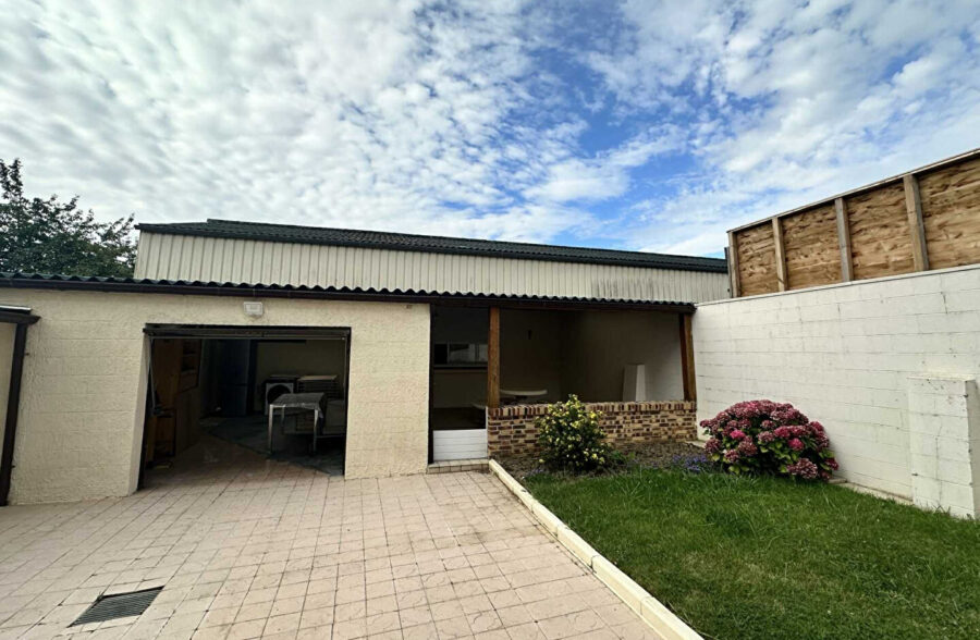 Lot maison + atelier de 300m²