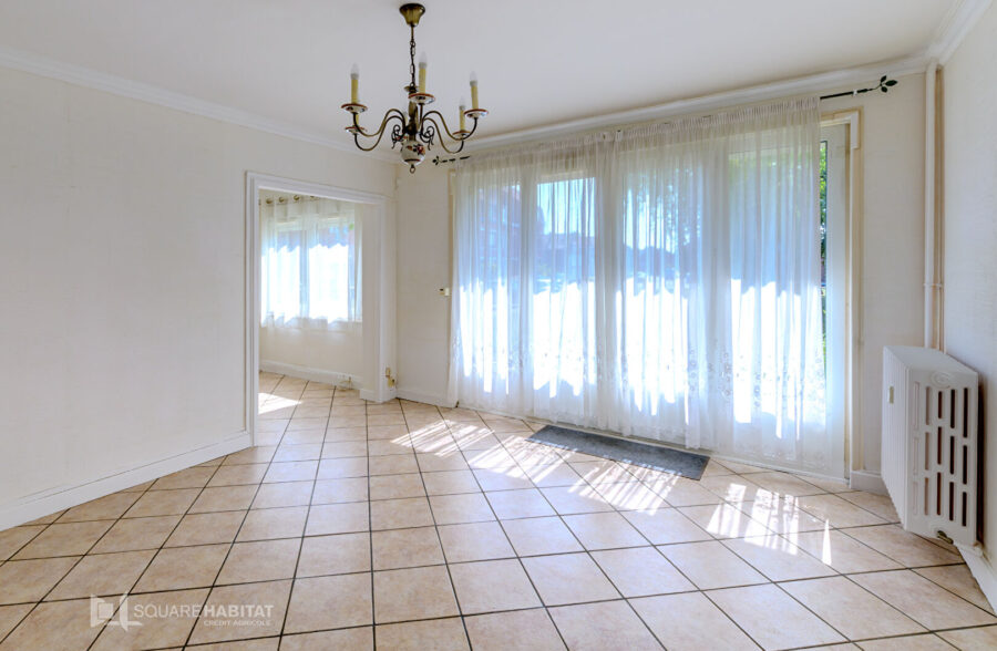 Appartement Tourcoing 4 pièce(s) 66 m2 avec petit jardin.