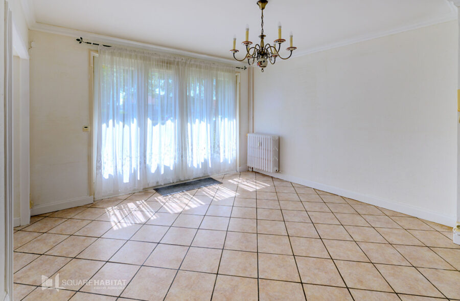Appartement Tourcoing 4 pièce(s) 66 m2 avec petit jardin.