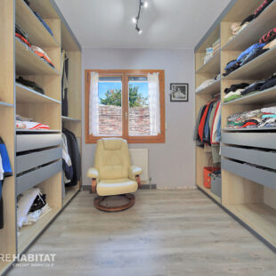 Maison individuelle de type semi plain pied