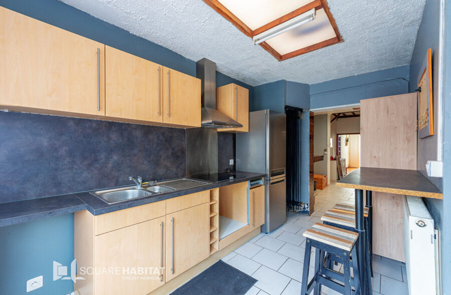 MAISON DE VILLE 5 CHAMBRES EN SEMI PLAIN PIED