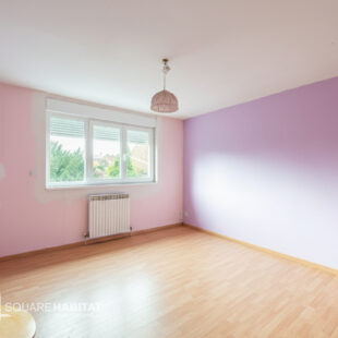 MAISON DE VILLE 5 CHAMBRES EN SEMI PLAIN PIED