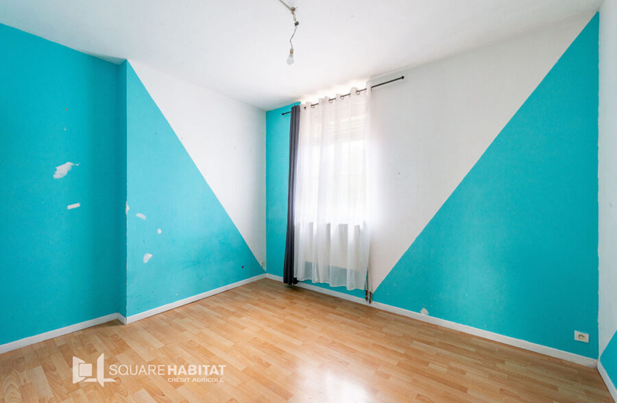 MAISON DE VILLE 5 CHAMBRES EN SEMI PLAIN PIED