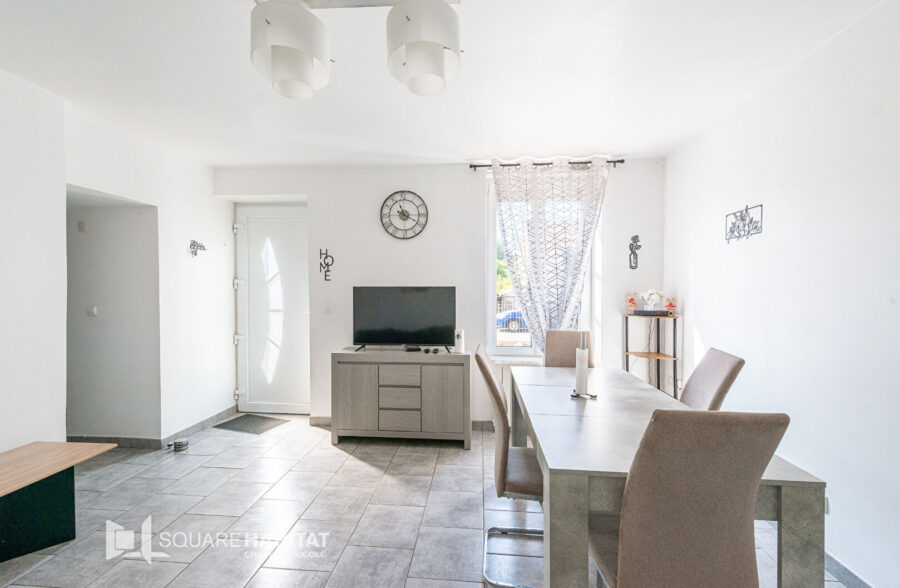 Appartement Ferriere La Grande 3 pièce(s)