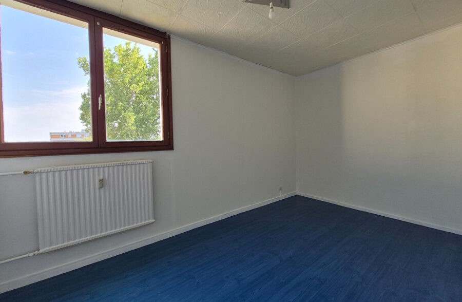 Appartement  3 pièces 70.02 m2 avec loggia