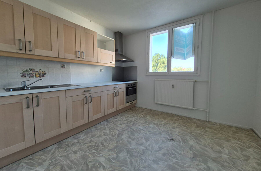 Appartement  3 pièces 70.02 m2 avec loggia