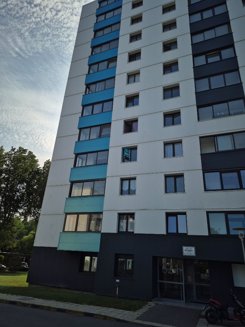 Appartement  3 pièces 70.02 m2 avec loggia
