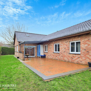 Plain pied individuel 4 chambres, jardin, garages