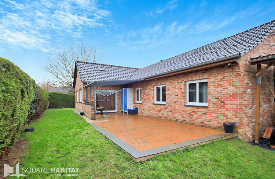 Plain pied individuel 4 chambres, jardin, garages