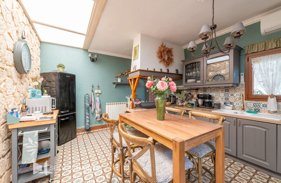 Maison Bruay Sur L Escaut 9 pièce(s) 179 m2