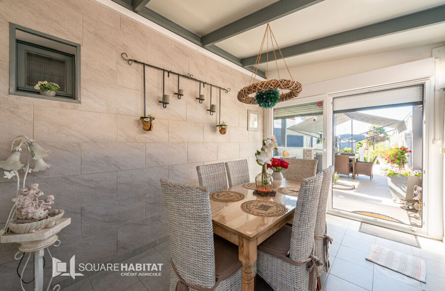 Maison Bruay Sur L Escaut 9 pièce(s) 179 m2