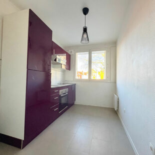 EXCLUSIVITE PROXIMITE DIRECTE PLACE CORMONTAIGNE: TYPE 2 AVEC PARKING