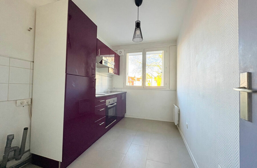 EXCLUSIVITE PROXIMITE DIRECTE PLACE CORMONTAIGNE: TYPE 2 AVEC PARKING