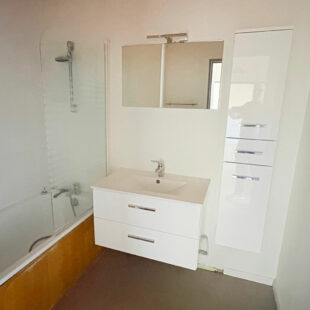 EXCLUSIVITE PROXIMITE DIRECTE PLACE CORMONTAIGNE: TYPE 2 AVEC PARKING