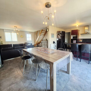 Maison de type semi plain pied