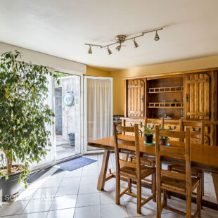 Maison individuelle avec logement T2 indépendant loué