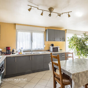 Maison individuelle avec logement T2 indépendant loué