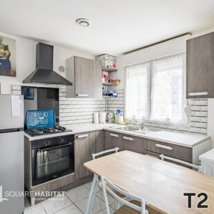 Maison individuelle avec logement T2 indépendant loué