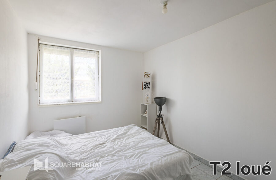 Maison individuelle avec logement T2 indépendant loué