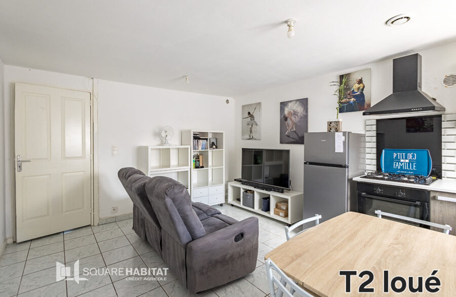 Maison individuelle avec logement T2 indépendant loué