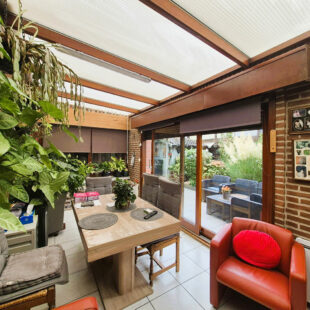 Maison des années  90, 3 chambres  , jardin , garage