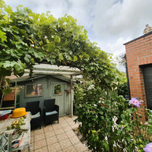 Maison des années  90, 3 chambres  , jardin , garage