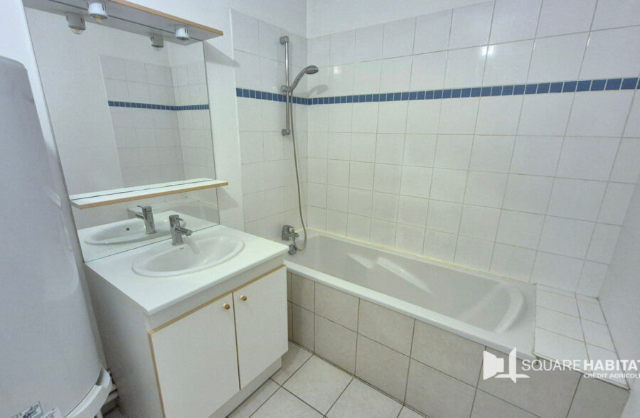 T2 avec parking LILLE ST MAURICE