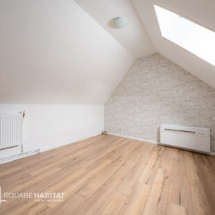 Maison Sin Le Noble