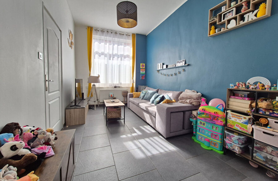 Maison au coeur de Lannoy, avec 3 chambres et un espace extérieur.