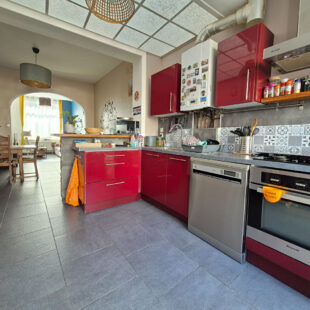Maison au coeur de Lannoy, avec 3 chambres et un espace extérieur.