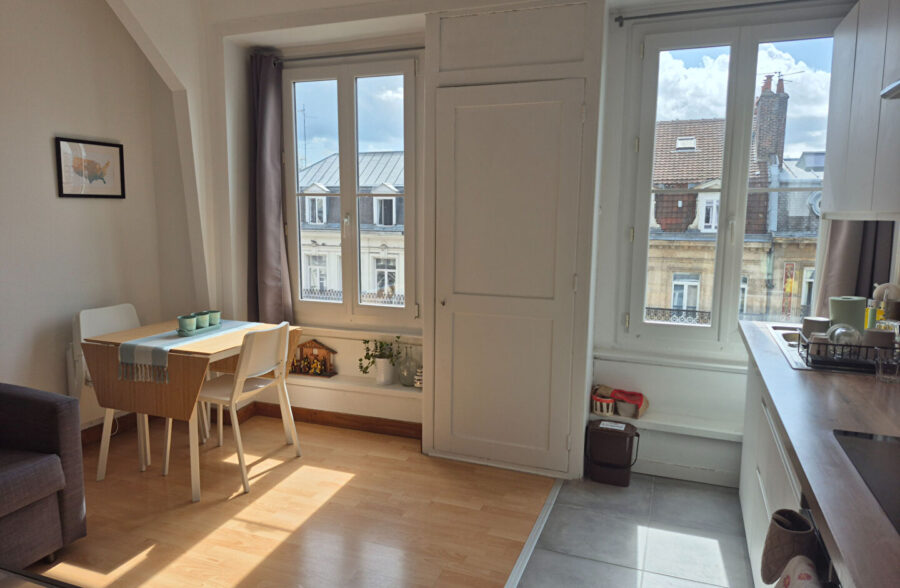 LILLE CENTRE &GARES – Beau T2 de 43m²