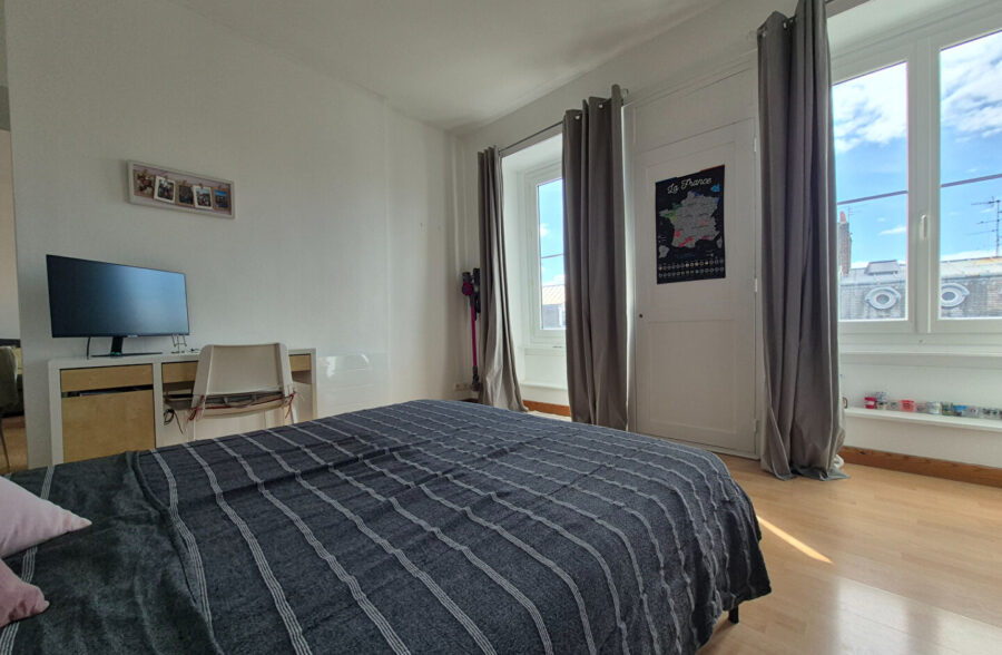 LILLE CENTRE &GARES – Beau T2 de 43m²
