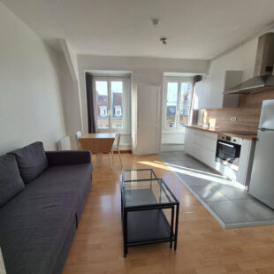 LILLE CENTRE & GARES – Beau T2 de 43m²