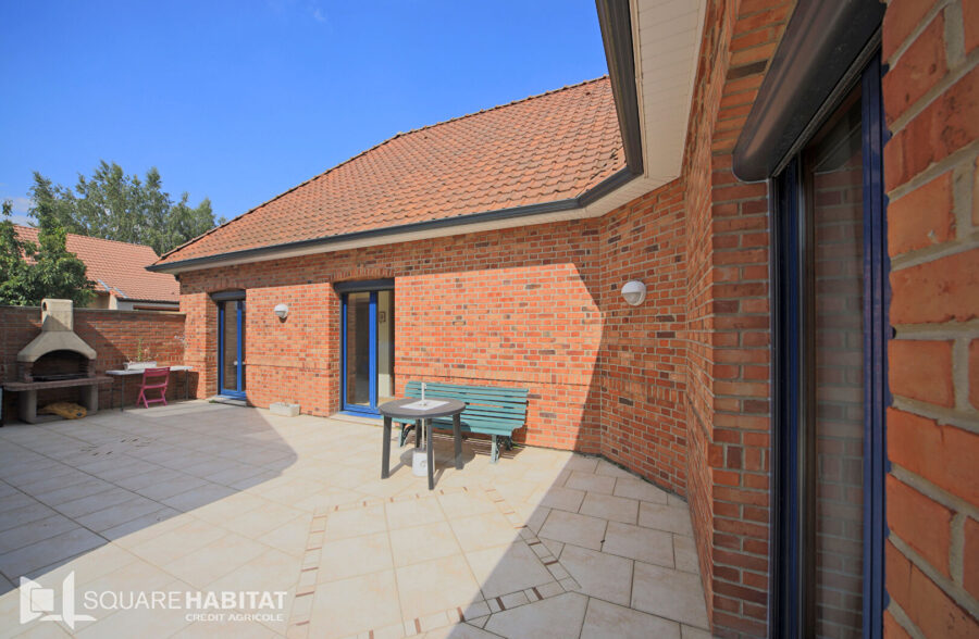 Maison individuelle de type semi plain pied Maison individuelle de type semi plain pied