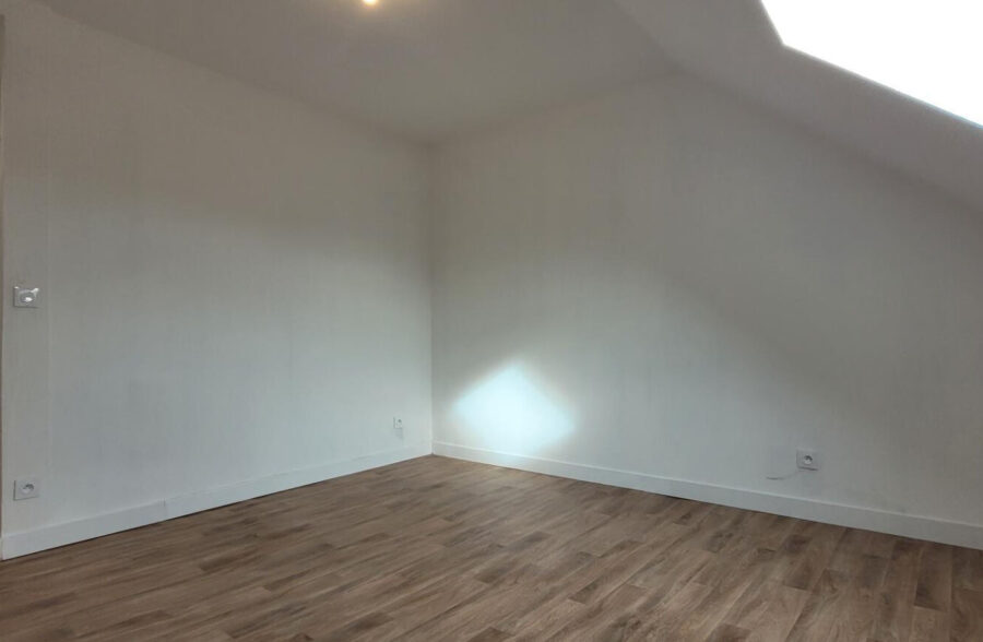 Maison rénovée VENDUE LOUEE