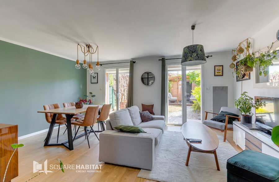 Jolie maison à Village en Flandres  Sous offre 