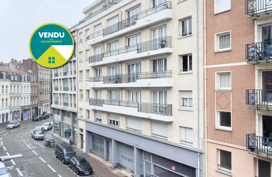 Appartement Lille 1 pièce(s) 22.47 m2  Sous compromis 