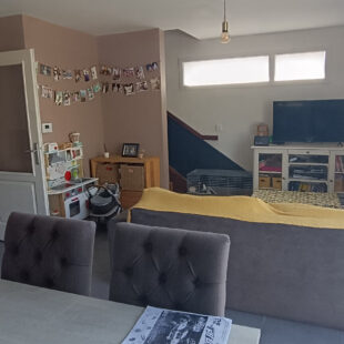 Maison contemporaine idéale pour votre vie de famille.