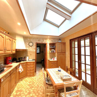 Maison de ville avec jardin – charme et confort